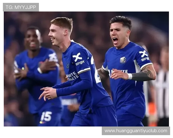 水晶宫俱乐部最新动态全面解析球员转会与战术调整情况